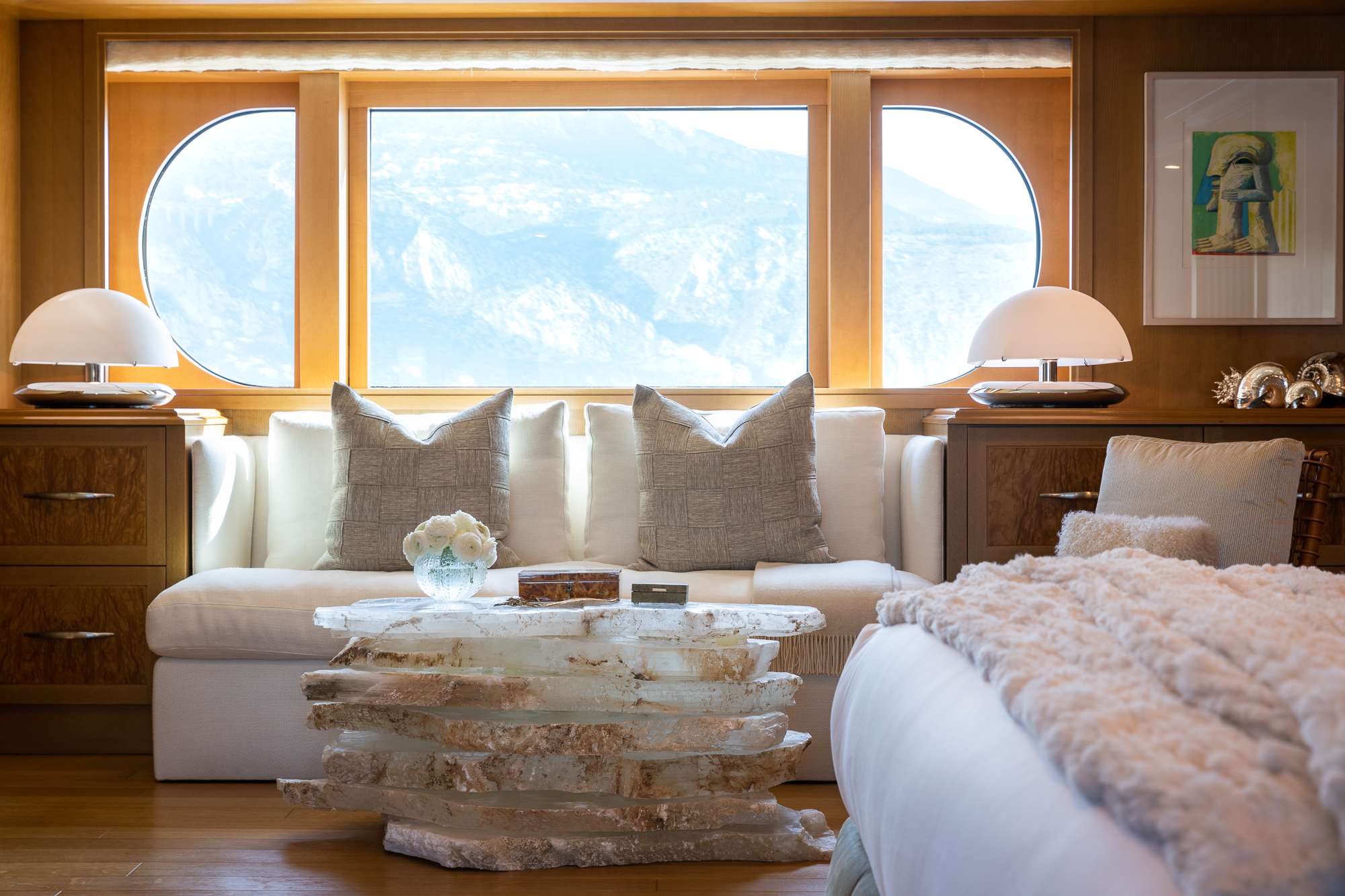 Helios master suite nook